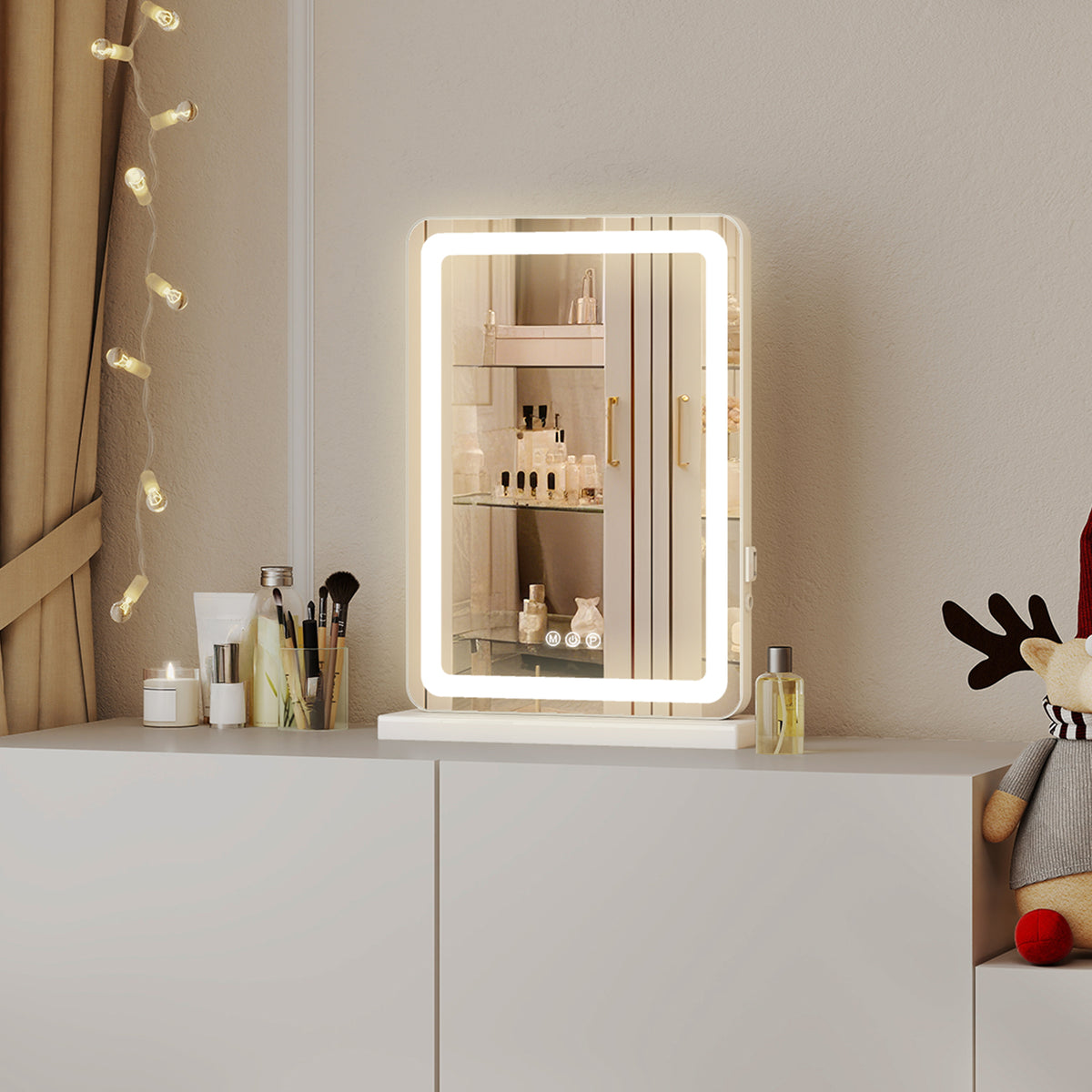 White LED vanity mirror with lights for makeup